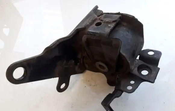 Toyota Corolla Verso AR10 Engine mount bracket AV72451 AV-72451