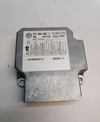 Volkswagen Touran I Airbag control unit/module 1T0909605C 5WK43518