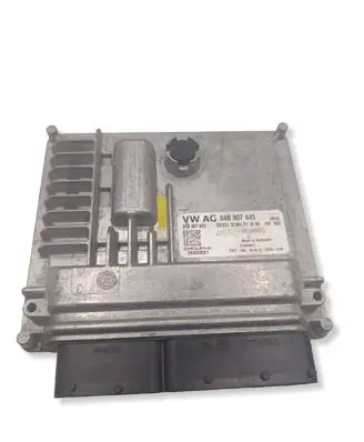 Volkswagen Polo V 6R Engine control unit/module 04B907445 28459901