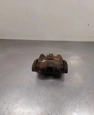 Peugeot 5008 Front brake caliper