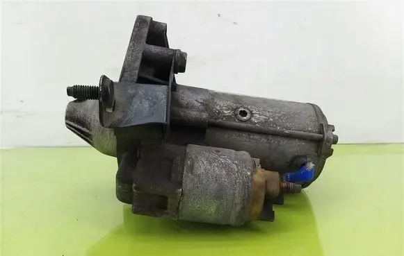 Peugeot 307 Starter motor 9646694080