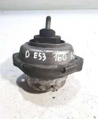 Engine mount bracket