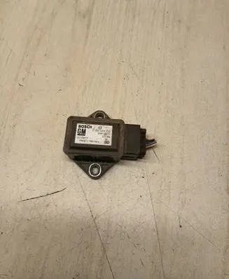 Opel Omega B2 ESP acceleration yaw rate sensor 0265005255 24413377 0015977