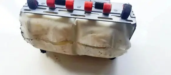 Mitsubishi Space Wagon Passenger airbag