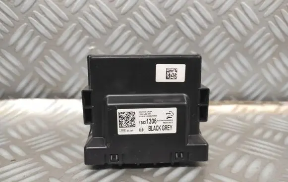 Opel Astra K Gateway control module 13588462