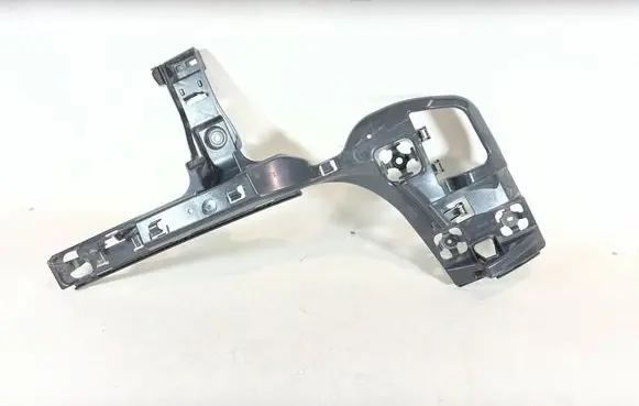 BMW 2 F46 Rear bumper mounting bracket 7387277