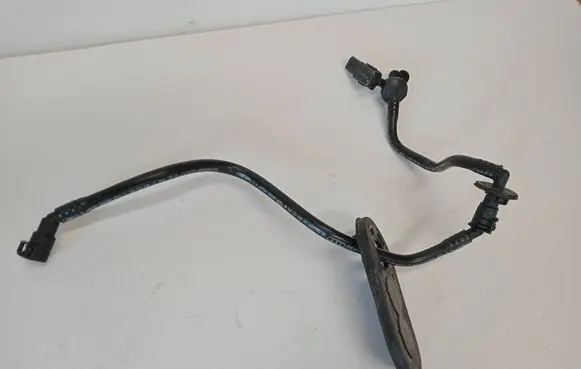 Audi Q5 SQ5 FY Vacuum line/pipe/hose 80A611931AE