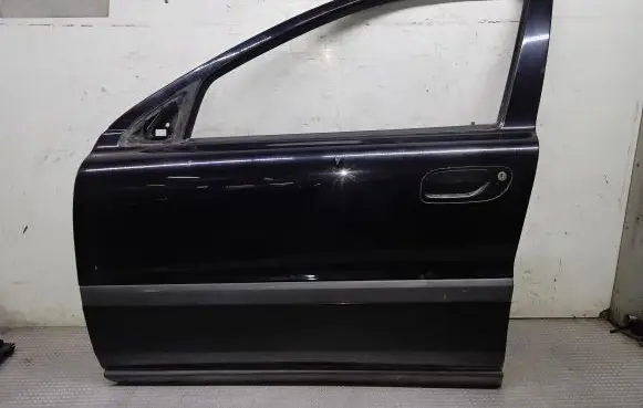Volvo S60 Front door