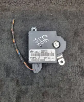 Audi A6 S6 C6 4F Power management control unit 4F0915181A 4F0910181E 0199000013