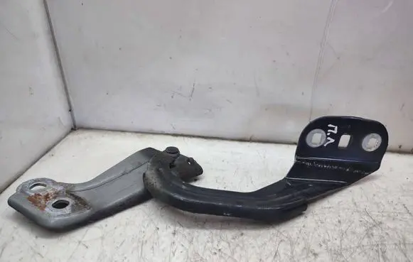 Ford Kuga II Engine bonnet/hood hinges BM51A16801AD