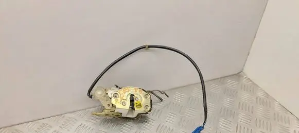 Honda CRX Front door lock