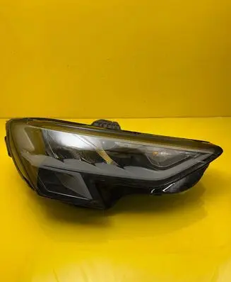 Audi A3 8Y Headlight/headlamp 8Y0941012