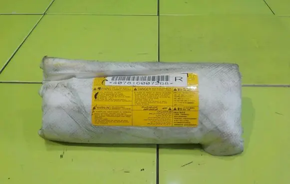 Mitsubishi Outlander Seat airbag PRZOD
