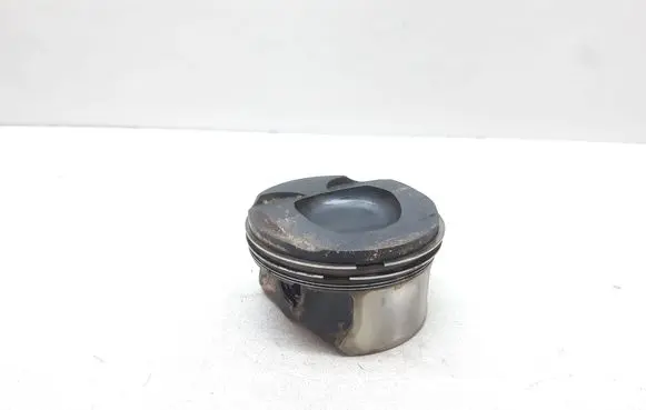 BMW 3 E92 E93 Piston 85L126