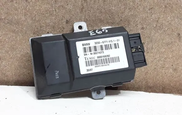 BMW 7 E65 E66 Steering rack control module 6771415