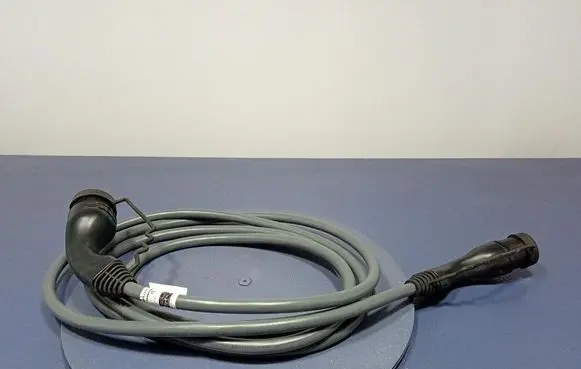 AC 428 Electric car charging cable 