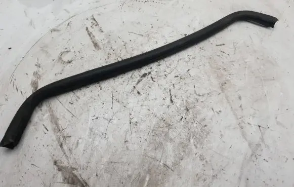 BMW 3 E36 Engine compartment rubber 