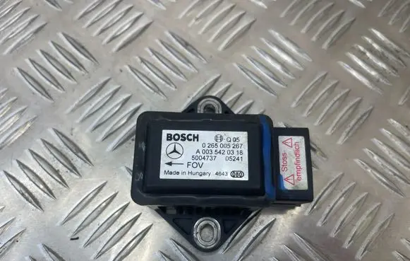 Mercedes-Benz E W211 ESP acceleration yaw rate sensor 0265005267