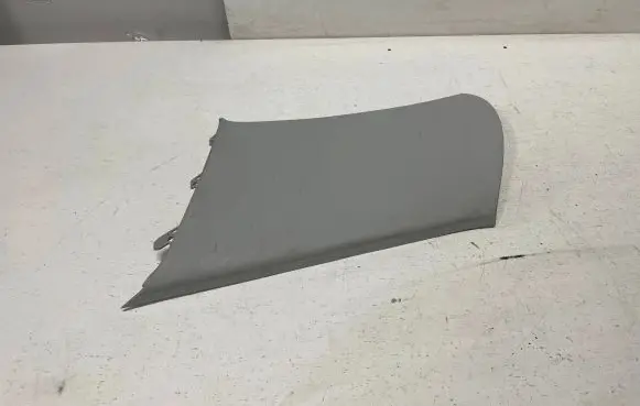 Skoda Octavia Mk3 (5E) (D)pillar trim (top) 5E9867246