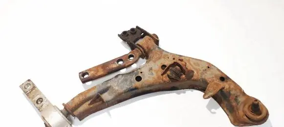 Nissan Primera Front lower control arm/wishbone