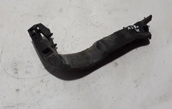 Audi A3 S3 8V Front bumper mounting bracket 8V5807184