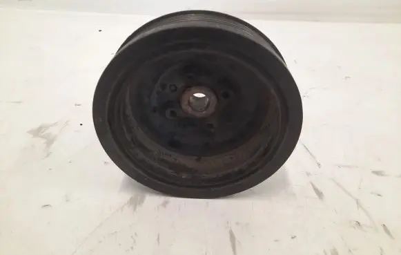 Volkswagen Golf IV Crankshaft pulley 03G105243