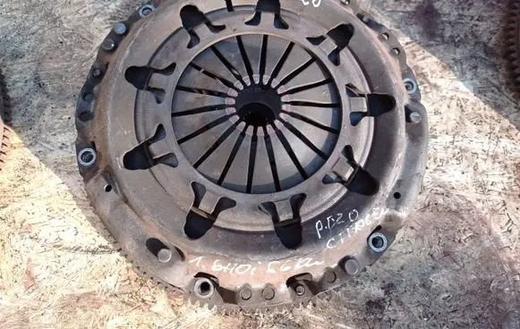 Citroen C4 I Clutch set kit LUK 29908 GHM