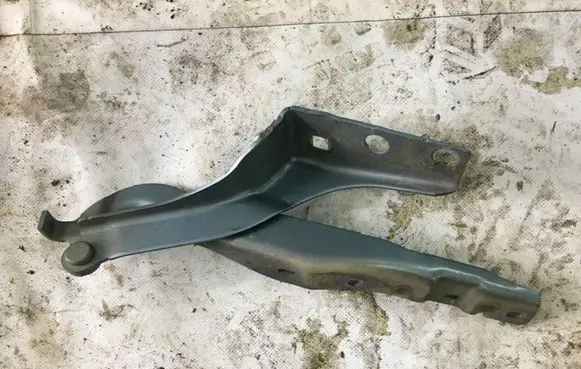 Peugeot 308 Engine bonnet/hood hinges 9656739680