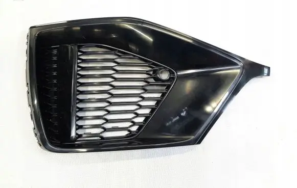 Audi Q8 Front bumper lower grill 4M8807681A