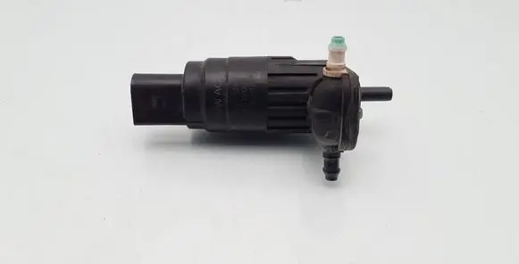 Audi A3 S3 8P Windscreen/windshield washer pump 1K6955651
