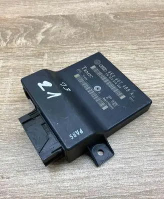 Audi A8 S8 D3 4E Gateway control module 4E0907468A 4E0910468