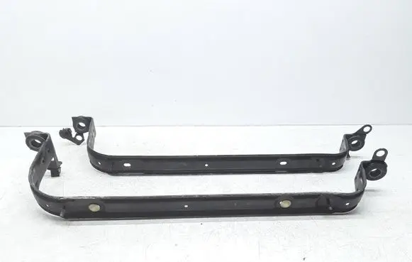 Volvo XC60 Fuel tank mounting bracket 31452892 31452901