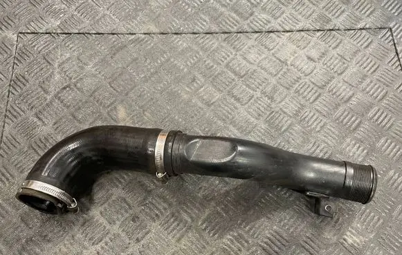 Land Rover Range Rover L405 Intercooler hose/pipe FPLA6K770C