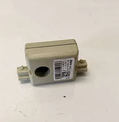 BMW 5 GT F07 Antenna control unit 911826206