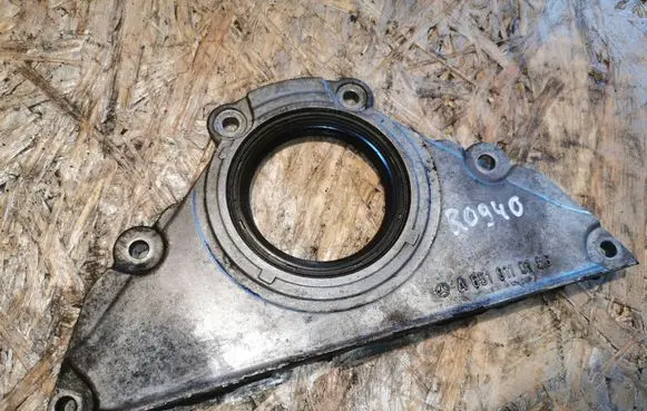 Mercedes-Benz C W204 other engine part 6510110108