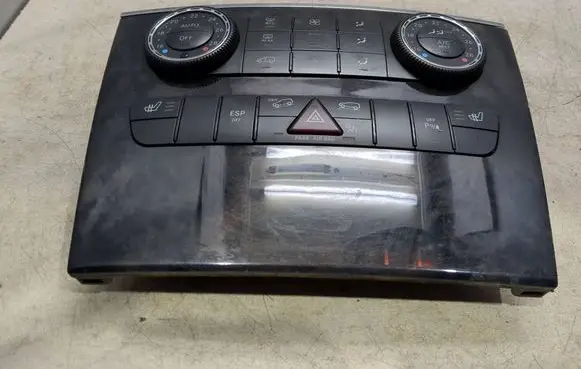Mercedes-Benz ML W164 Climate control unit A2518707289 5HB96491433 A2518205089