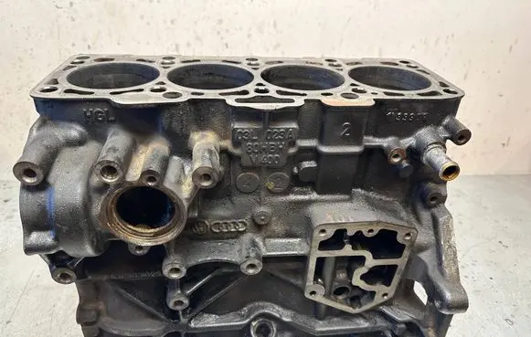 Audi A6 S6 C6 4F Engine block 03L023A