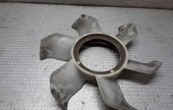 Mitsubishi Pajero Fan impeller ME298542