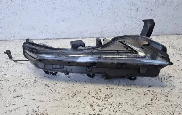 Lexus NX Front indicator light 