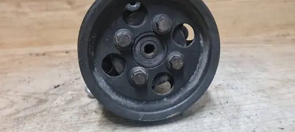 Volvo S60 Power steering pump pulley 30731821