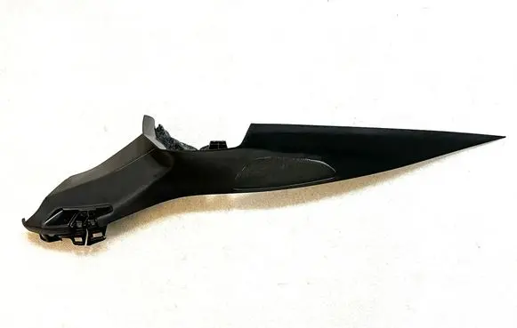 BMW X6 F16 (C) pillar trim 7324928