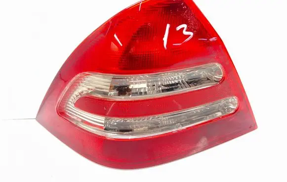Mercedes-Benz C W203 Rear/tail lights 2038200164