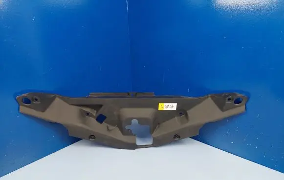 Engine bonnet/hood lock trim molding