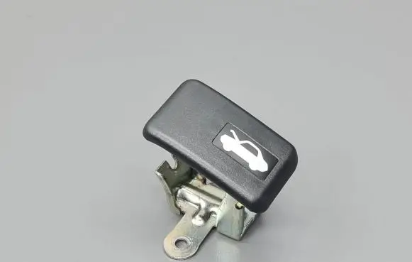 Honda Civic IX Engine bonnet (hood) release handle