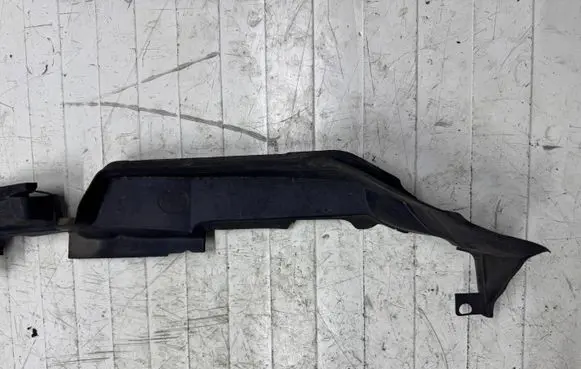 Audi A4 S4 B9 8W Fender trim (molding) 8W0821169C