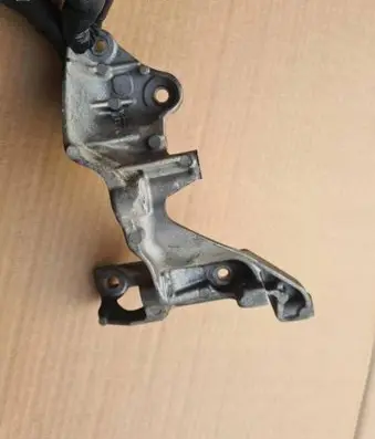Renault Megane III EGR valve cooler bracket 147174072r