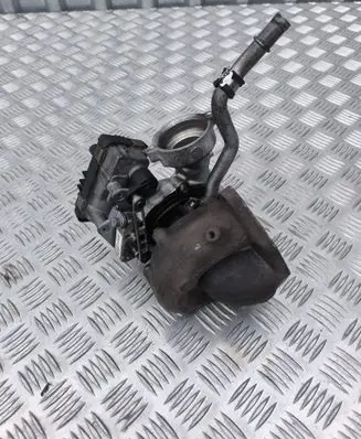 BMW 4 F36 Gran coupe Turbo 8510943 11658510943 6NW010099