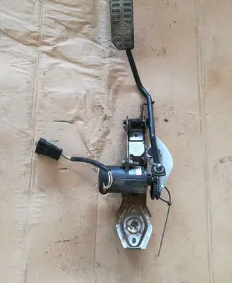 Nissan Primera Accelerator throttle pedal 0281002250