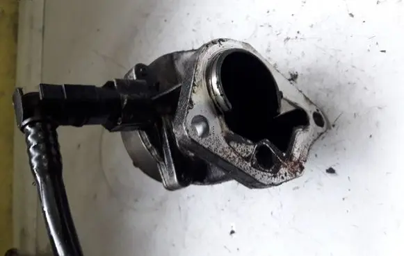 Renault Scenic II - Grand scenic II Vacuum pump