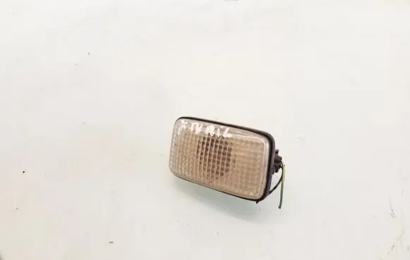 Nissan X-Trail T30 Front fender indicator light
